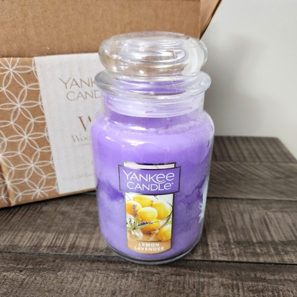 Yankee Candle 22 oz purple lemon lavender scent large candle in a jar